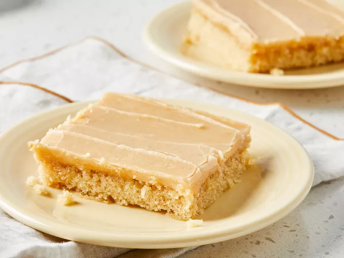 Grandpa’s Favorite Treat – Peanut Butter Sheet Cake with Creamy Frosting
