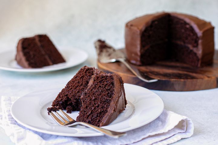 Chocolate Buttermilk Cake – Moist, Rich, and Perfect Every Time! 🍫🎂